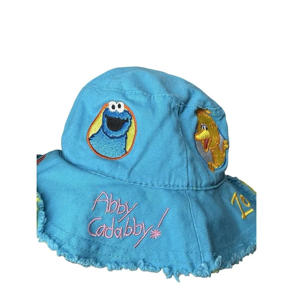 Vintage Sesame Place SeaWorld Busch Gardens Toddler Bucket Hat Cookie Monster